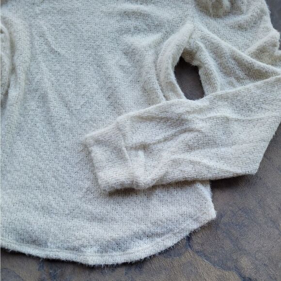 PROJECT SOCIAL T Knit Sweater Top Puff Sleeve Rounded Hem XS - Picture 2 of 7